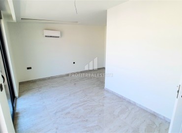 New spacious unfurnished penthouse, 130m², two bedrooms, 350 meters from the beach, Oba, Alanya ID-15563 фото-13