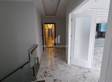 New view penthouse with two bedrooms, 194m² in a new residence with facilities in Oba, Alanya ID-15576 фото-7