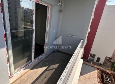 Apartment 1+1, 50m², in a residence with a swimming pool at the final stage of construction, in the Mersin - Tomyuk area ID-15646 фото-11