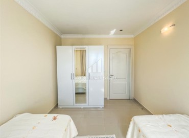 View two bedroom apartment, 125m², on the central street of Mahmutlar, Alanya, 200m from the sea ID-15662 фото-10