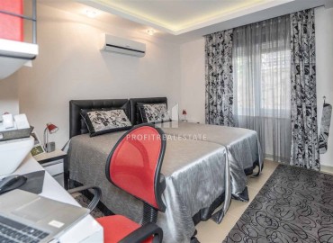 View furnished apartment with two bedrooms, 105m², with access to the garden in Alanya Hasbahce area ID-15669 фото-8