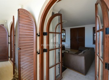 Меблированная вилла в стиле итальянского палаццо 400м², с панорамным видом на Средиземное море, Бекташ, Аланья ID-15688 фото-12