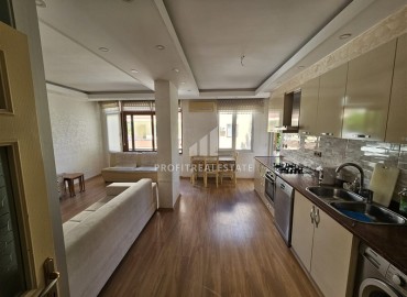 Spacious, bright three-bedroom apartment, furnished, 130 m² in the center of Alanya ID-15701 фото-3