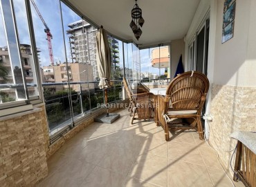 Элегантные меблированные апартаменты 2+1, в 300 метрах от моря, с застекленным балконом, Махмутлар, Аланья ID-15716 фото-13