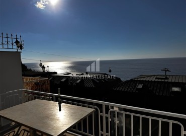 Bright furnished penthouse 125 m², layout 2+1, with panoramic views of the Mediterranean Sea, in the center of Alanya ID-15718 фото-17