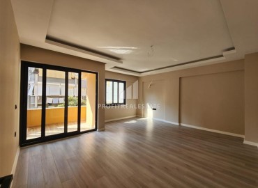 Трехкомнатная квартира, 105м², с отдельной кухней, после капитального ремонта в центре Алании у пляжа Клеопатры ID-15729 фото-2