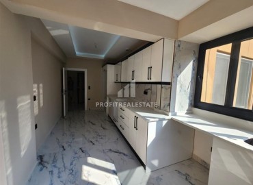 Трехкомнатная квартира, 105м², с отдельной кухней, после капитального ремонта в центре Алании у пляжа Клеопатры ID-15729 фото-3