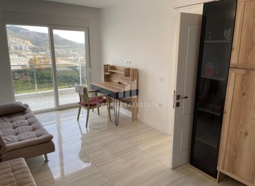 Bright furnished penthouse 4+1, 270 m², 500 meters from the sea, in a residence with facilities in Mahmutlar, Alanya ID-15736 фото-7