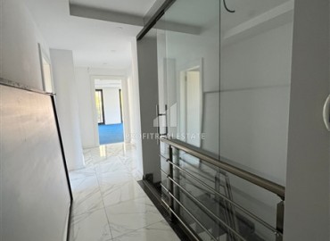 Ready-to-move-in modern apartment 4+1, 100m², 150 meters from the sea, in the center of Alanya ID-15740 фото-8