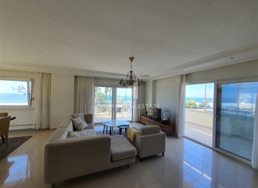 Furnished penthouse with panoramic views of the Mediterranean Sea, two bedrooms, 100 meters from the sea, Demirtas, Alanya ID-15759 фото-2