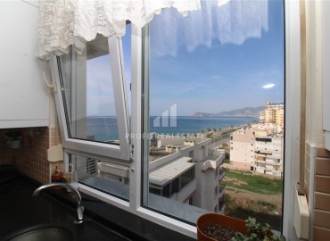 Spacious penthouse 3+1,220 m², with stunning views on the first coastline in Mahmutlar, Alanya ID-15770 фото-7