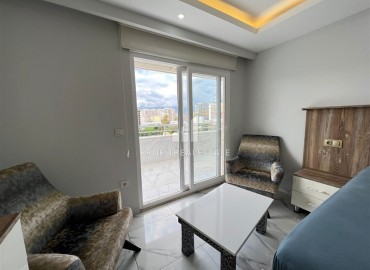 Stylish furnished three-bedroom penthouse, 145m², with separate kitchen, 300 m from the sea, Mahmutlar, Alanya ID-15775 фото-8