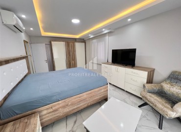 Стильный меблированный пентхаус с тремя спальнями, 145м², с отдельной кухней, в 300 м от моря, Махмутлар, Аланья ID-15775 фото-15