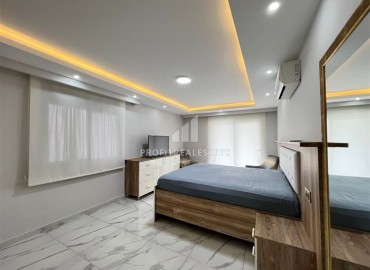 Стильный меблированный пентхаус с тремя спальнями, 145м², с отдельной кухней, в 300 м от моря, Махмутлар, Аланья ID-15775 фото-16