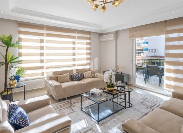 Elegant, bright two bedroom apartment 110 m², with a stylish interior, 300 meters from the sea, Oba, Alanya ID-15833 фото-1