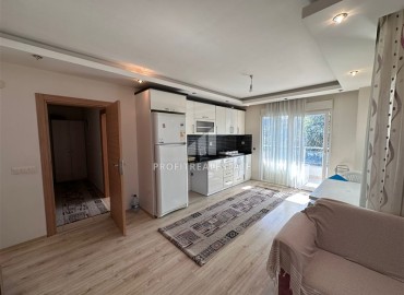Alanya center: ready to move in, one-bedroom apartment, 65m², in a cozy residence with a swimming pool ID-15847 фото-4