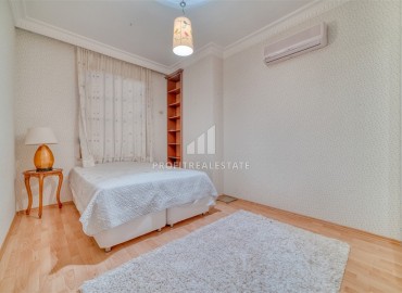Elegant furnished linear apartment 4+1, 200m² in the center of Alanya, 770 meters from Cleopatra Beach, Alanya ID-15848 фото-10