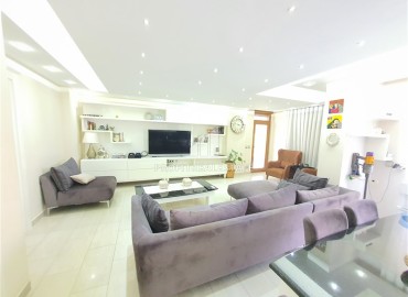 Spacious furnished apartment 4+1, 360m², suitable for obtaining a Turkish passport, Oba, Alanya ID-15847 фото-7