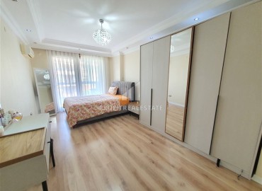 Spacious furnished apartment 4+1, 360m², suitable for obtaining a Turkish passport, Oba, Alanya ID-15847 фото-17