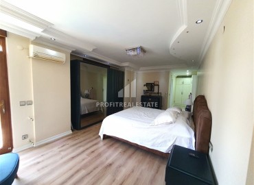 Spacious furnished apartment 4+1, 360m², suitable for obtaining a Turkish passport, Oba, Alanya ID-15847 фото-19