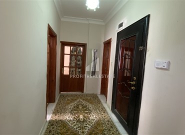Бюджетная меблированная квартира 2+1, 100м², в доме городского типа с отличной локацией в Махмутларе ID-15883 фото-6