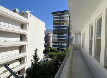 Budget furnished apartment 2+1, 100m², in an urban building with an excellent location in Mahmutlar ID-15883 фото-14