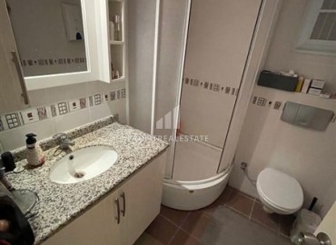 Inexpensive two bedroom apartment, 150m², 250 meters from the sea, in a residence with facilities, Mahmutlar, Alanya ID-15918 фото-9