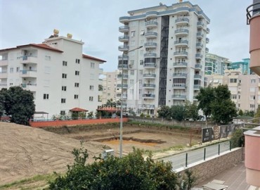 Inexpensive two bedroom apartment, 150m², 250 meters from the sea, in a residence with facilities, Mahmutlar, Alanya ID-15918 фото-12
