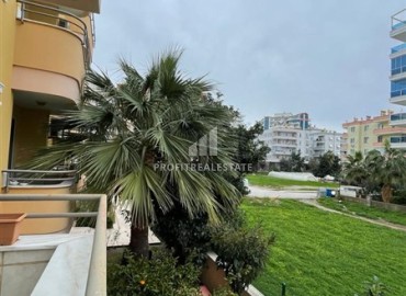 Inexpensive two bedroom apartment, 150m², 250 meters from the sea, in a residence with facilities, Mahmutlar, Alanya ID-15918 фото-16