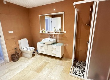 Меблированная частная вилла с четырьмя спальнями, в стиле «лофт», с собственным бассейном в горном районе Алании Тепе, 250м² ID-15961 фото-15