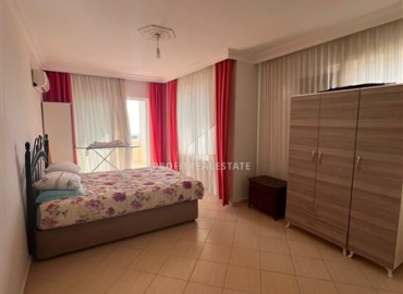 View furnished three-bedroom villa, 150m², with pool and garden, Alanya ID-15962 фото-5