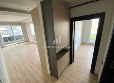 Новая квартира с одной спальней, 55м², в комплексе премиум класса в районе Томюк, Мерсин ID-15969 фото-7