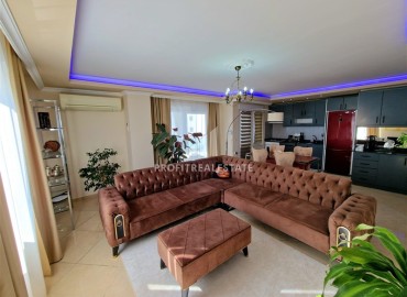 Недорогая вторичная недвижимость: меблированная квартира 2+1, 125м², с отличной локацией в Махмутларе, Алания ID-15985 фото-2