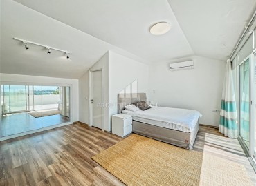 Меблированный пентхаус с тремя спальнями, 150м², в красивой резиденции с бассейном в районе Алании Конаклы ID-15991 фото-13