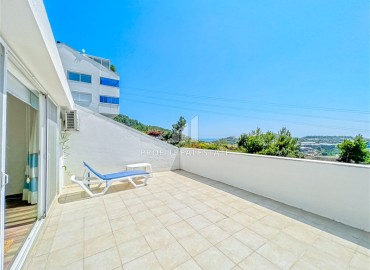 Furnished three bedroom penthouse, 150m², in a beautiful residence with swimming pool in Alanya Konakli area ID-15991 фото-17