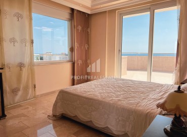View furnished duplex 3+1, 230m², in a residence with facilities in Mahmutlar, 50m from the sea ID-15993 фото-11