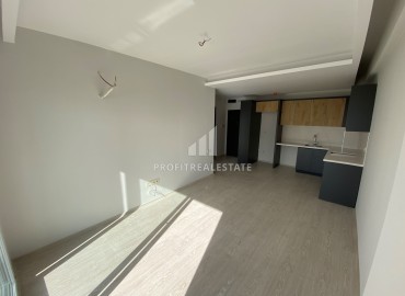 Apartment 1+1, 60m², fully finished with good facilities in the Tomyuk area of Mersin ID-16003 фото-7