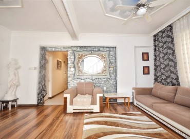 Меблированная квартира 2+1, 85м², в доме городского типа с отличной локацией в Махмутларе, Алания ID-16024 фото-3