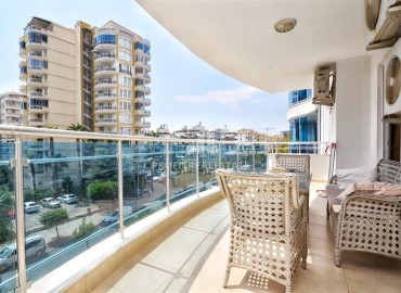Cozy two-bedroom apartment, 105m², on the central street of Mahmutlar, Alanya, 150m from the sea ID-16038 фото-12