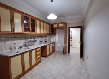 Квартира без мебели 150м², с четырьмя спальнями, с отдельной кухней, в доме городского типа, Сюгозу, Аланья ID-16047 фото-4
