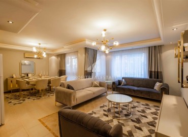 Elegant two bedroom apartment, 115m², in a cozy residence on the first coastline in Mahmutlar, Alanya ID-16069 фото-2