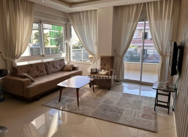 Furnished apartment 1+1, 55m², in the center of Alanya in a modern house with a swimming pool, 350m from the sea ID-16070 фото-2