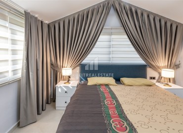 Luxurious furnished penthouse 4+1, 240m2, on the first coastline, for Turkish citizenship, Oba, Alanya ID-14704 фото-8