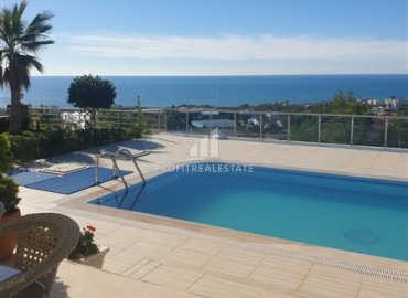 Private furnished villa 4+2, 190m², with swimming pool and stunning views in Alanya - Incekum ID-16096 фото-17