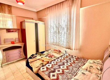 Inexpensive furnished two bedroom apartment 115m², with a separate kitchen, 500 meters from the sea, Mahmutlar, Alanya ID-16119 фото-9