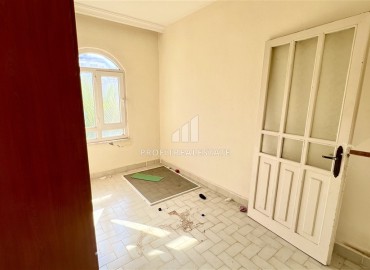 Inexpensive two bedroom apartment 100m², unfurnished, in the center of Mahmutlar, Alanya ID-16120 фото-10