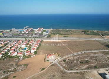 Студии и апартаменты с личными бассейнами 50-100м², в 200 метрах от моря, в рассрочку от застройщика, Лонг-Бич, Искеле, Северный Кипр ID-16124 фото-4