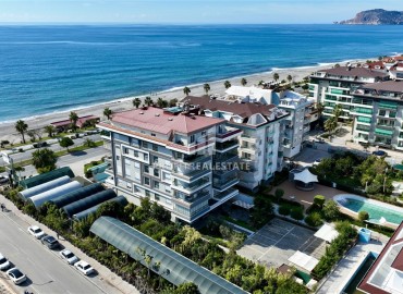 Apartment 1+1 with mountain views, 72m², with an elegant interior on the first coastline in Kestel, Alanya ID-16132 фото-18