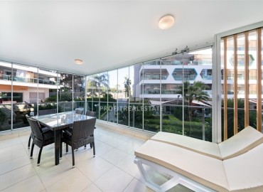 Дизайнерская трехкомнатная квартира 90м², с застеклённым балконом, в комплексе с инфраструктурой, Авсаллар, Аланья ID-16190 фото-10