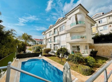 Bright two bedroom furnished apartment 115 m2, with sea view, with jacuzzi, 450 meters from the beach, in the center of Alanya ID-12758 фото-25